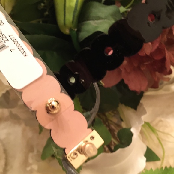 Kate Spade New York Black Scallop Belt - Picture 6 of 7